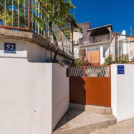 Studio Apartment Sekula Шибеник Екстер'єр фото