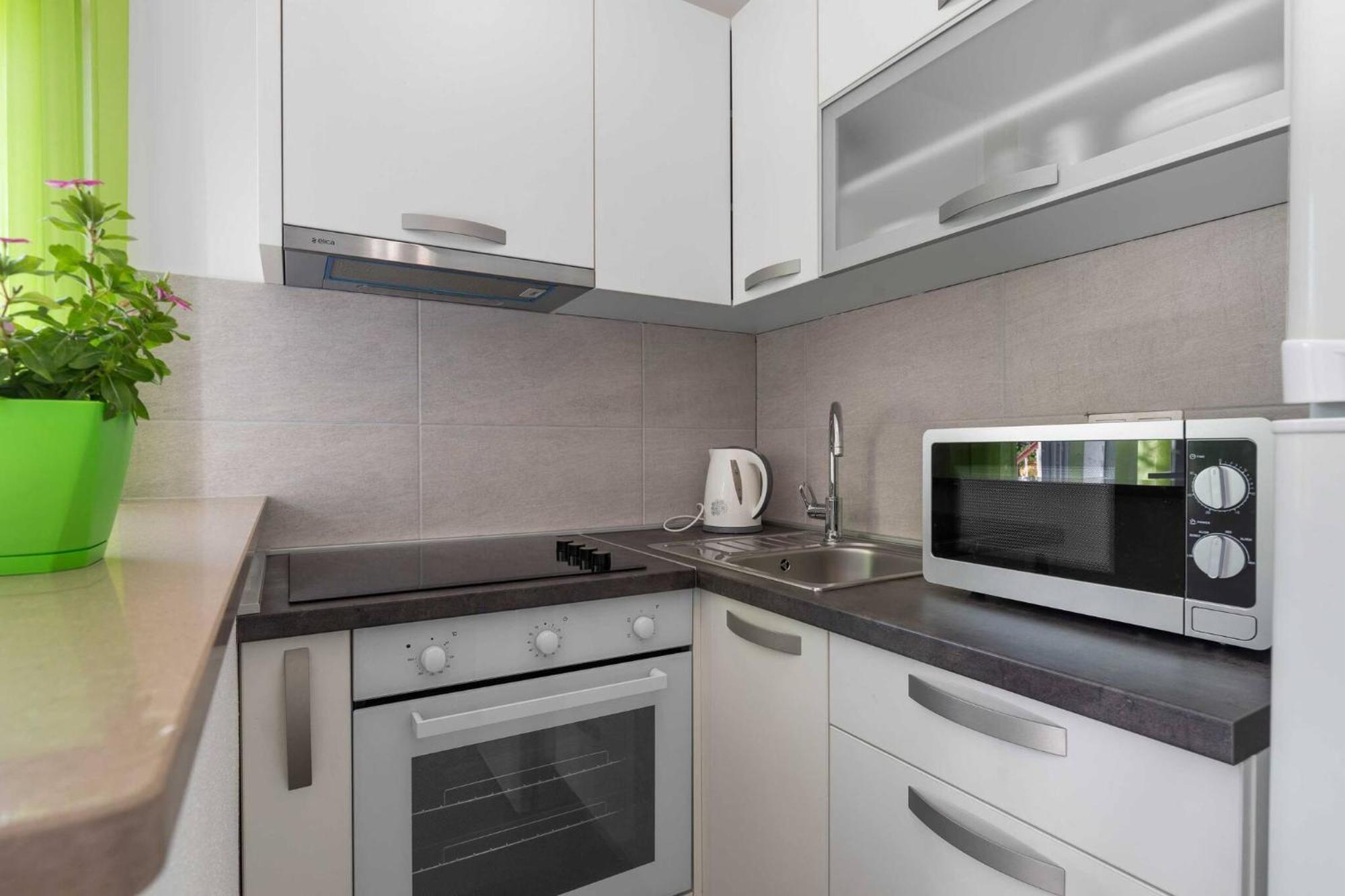 Studio Apartment Sekula Шибеник Екстер'єр фото